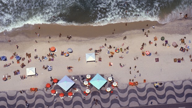 A praia de Copacabana vista do alto: inspiração para uma indústria criativa e lucrativa