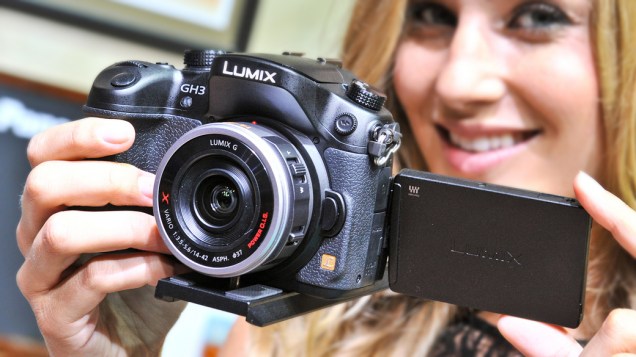 Modelo lançado pela Panasonic, Lumix GH3, é o destaque entre as câmeras com lentes intercambiáveis sem espelho