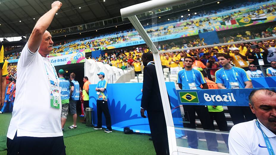 O duro empate entre Brasil e México, no Castelão, em Fortaleza, na segunda rodada da fase de grupos da Copa do Mundo