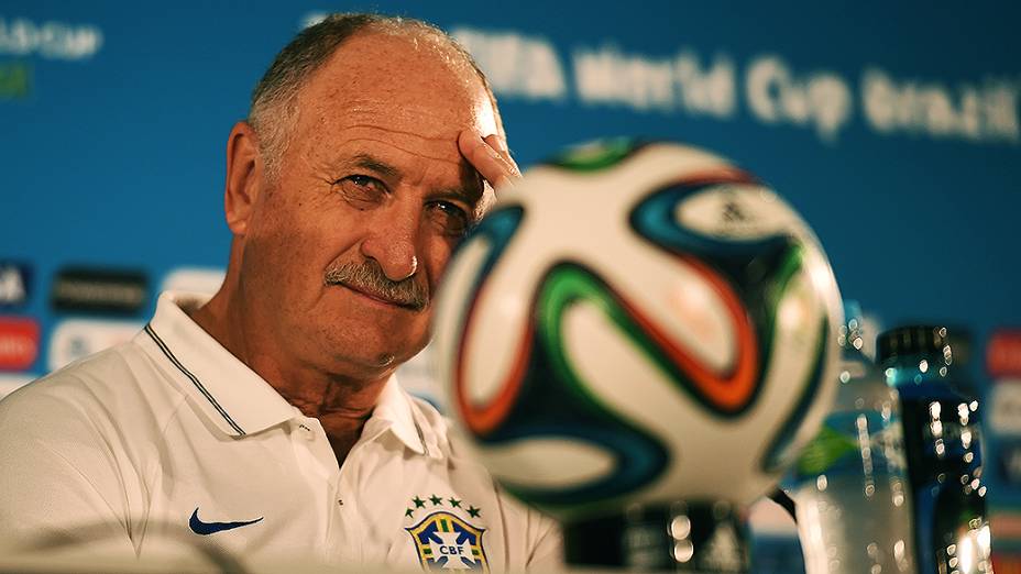 O técnico da Seleção Brasileira de Futebol, Luiz Felipe Scolari, durante coletiva de imprensa, em Brasília