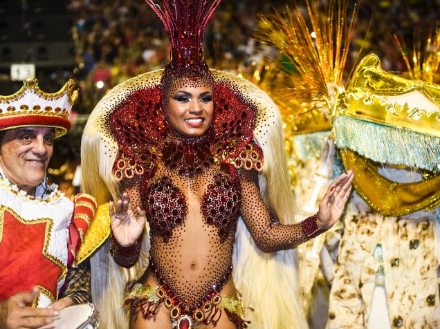 Rainha de bateria da Império de Casa Verde, Valeska Reis, durante os desfiles das escolas de samba do Grupo Especial de São Paulo