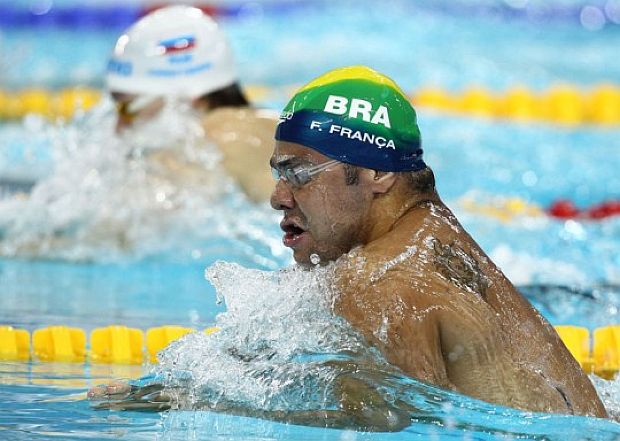 Felipe França fatura 2ª medalha no Mundial de piscina curta, em Dubai
