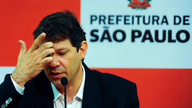 O prefeito de São Paulo, Fernando Haddad (PT), durante coletiva sobre os escândalos de corrupção e a prisão dos auditores na operação que desvendou esquema de corrupção milionário na Prefeitura - 04/11/2013