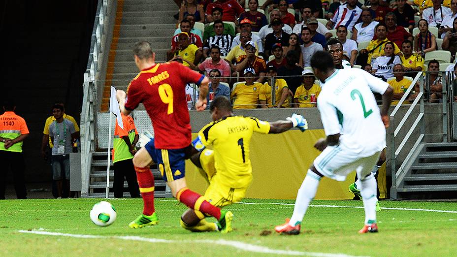 Jogador Fernando Torres, da Espanha, durante o jogo contra a Nigéria, pela Copa das Confederações, em Fortaleza