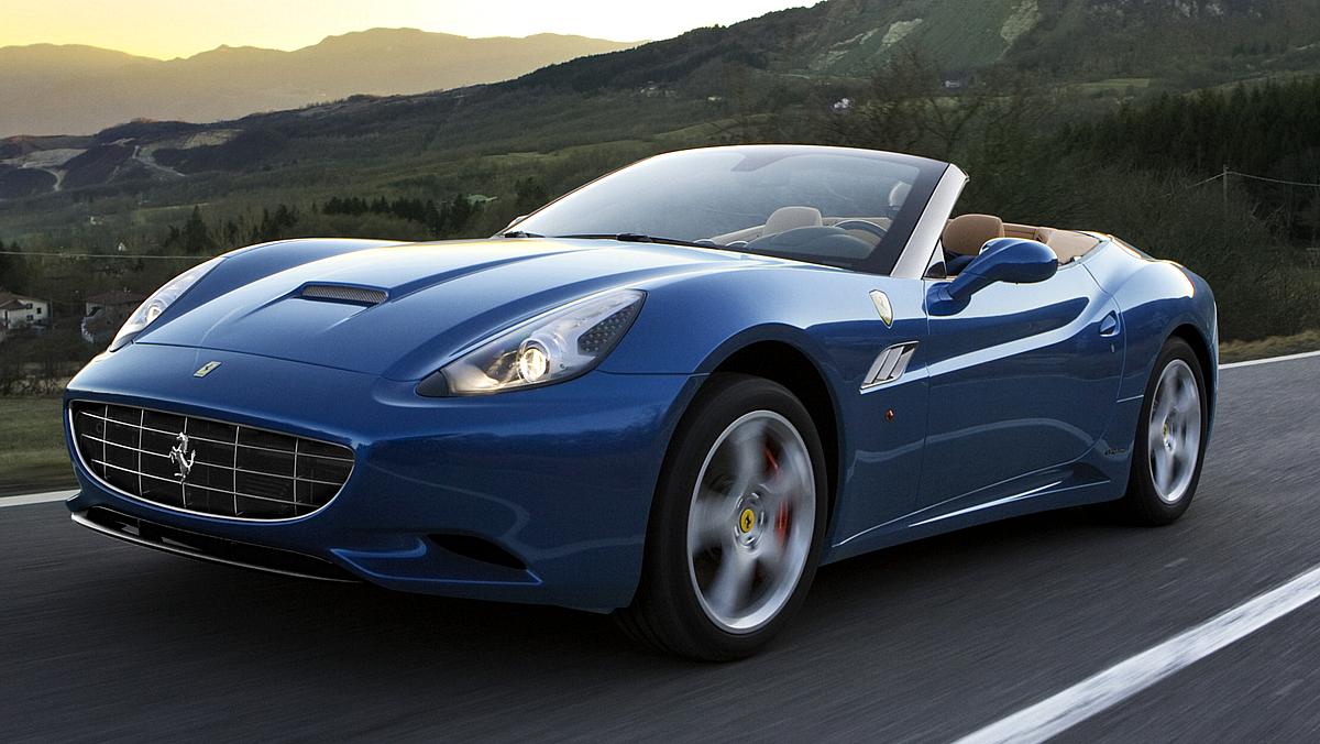 Ferrari California: nova grade dianteira maior