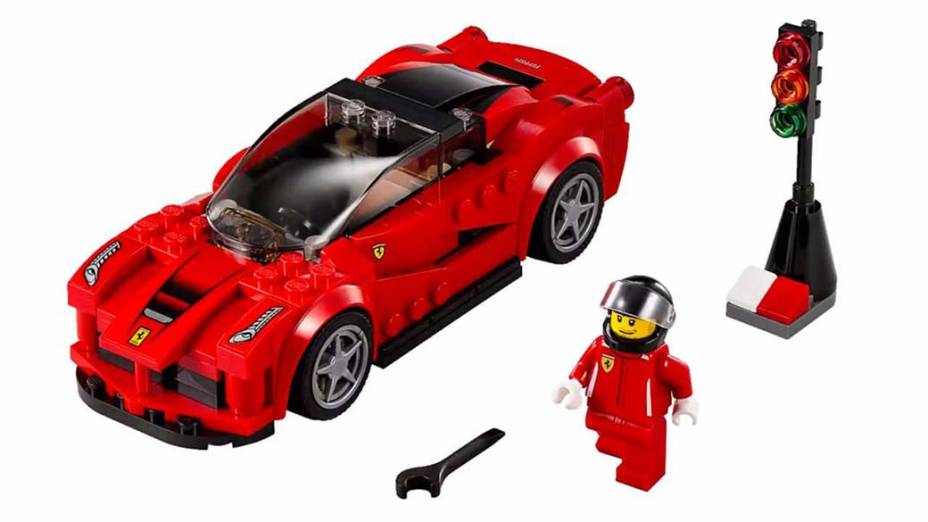 O novo modelo da Ferrari, da linha Speed Champions 2015