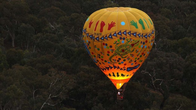 Balão no "Balloon Spectacular" durante o festival de Canberra, Austrália