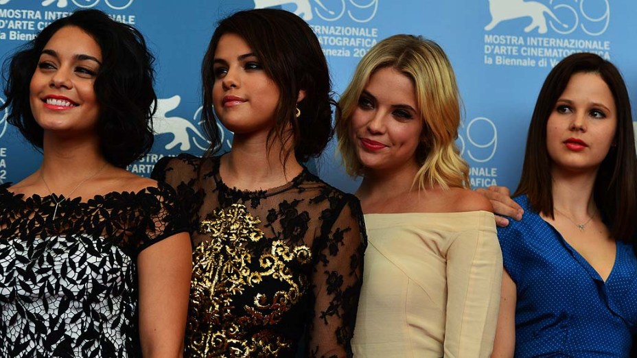 As atrizes Vanessa Hudgens, Selena Gomez, Rachel Korine e Ashley Benson durante o 69º Festival de Cinema de Veneza, em 05/09/2012
