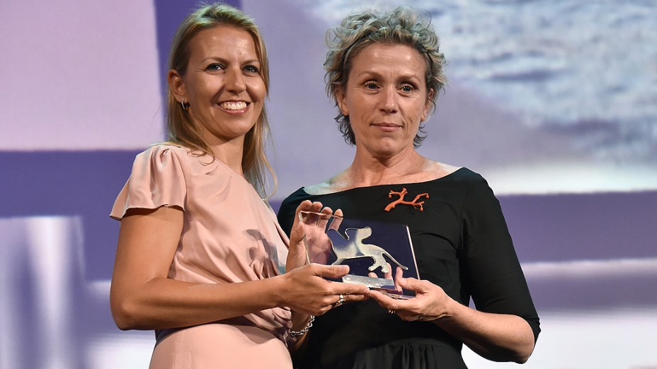 McDormand recebe homenagem no Festival de Veneza