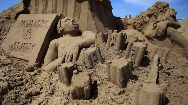 Escultura de areia no festival na praia de Weston-Super-Mare, na Inglaterra