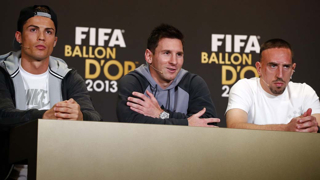 Cristiano Ronaldo, Messi e Franck Ribery, indicados ao prêmio Bola de Ouro 2013