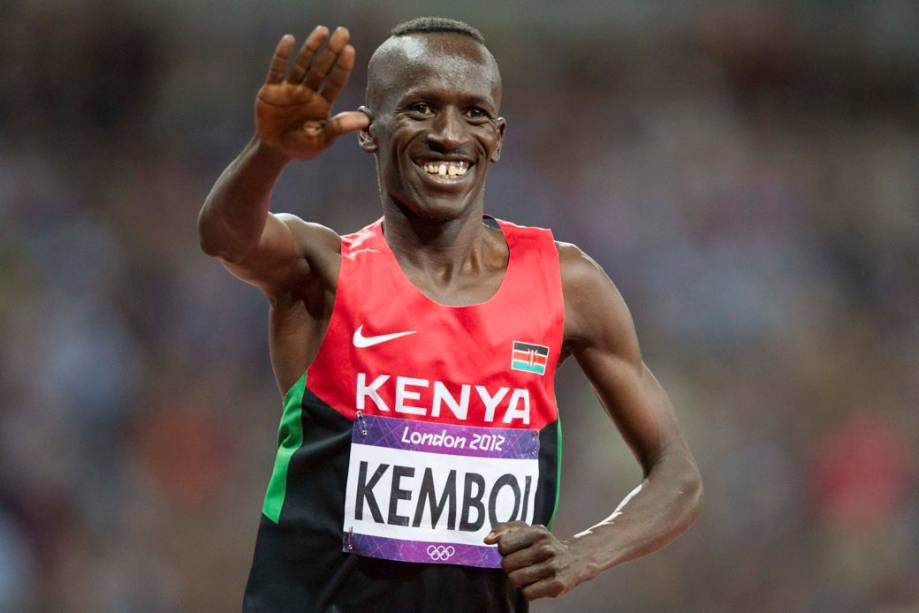 O queniano Ezekiel Kemboi, campeão dos 3.000 metros com obstáculos