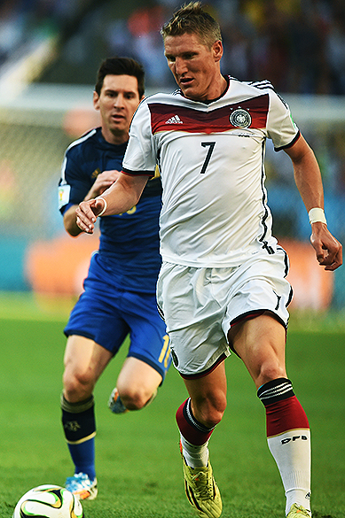O alemão Schweinsteiger durante partida contra a Argentina na final no Maracanã, no Rio