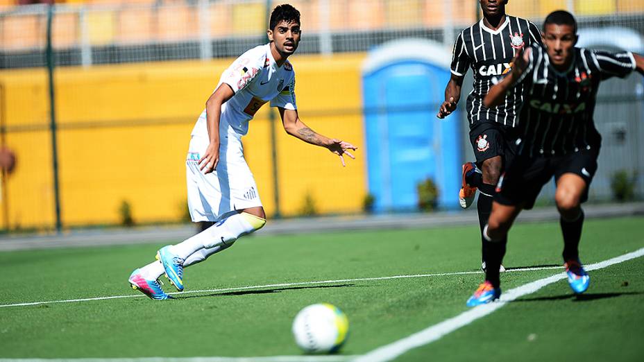 Final da Copa São Paulo de Futebol Júnior disputada entre Corinthians e Santos, no Pacaembu