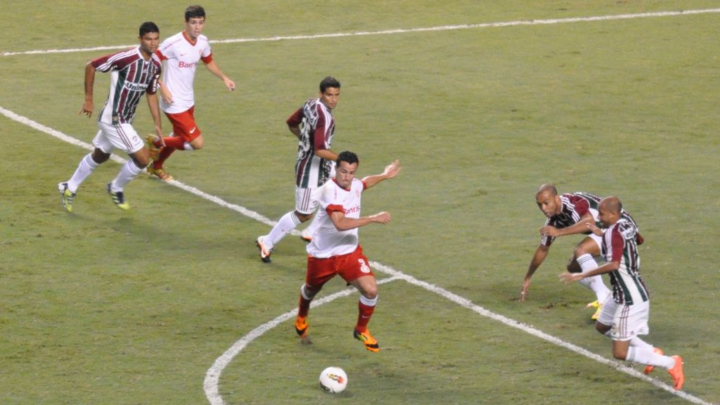 Lance do jogo entre Fluminense e Internacional pela Libertadores