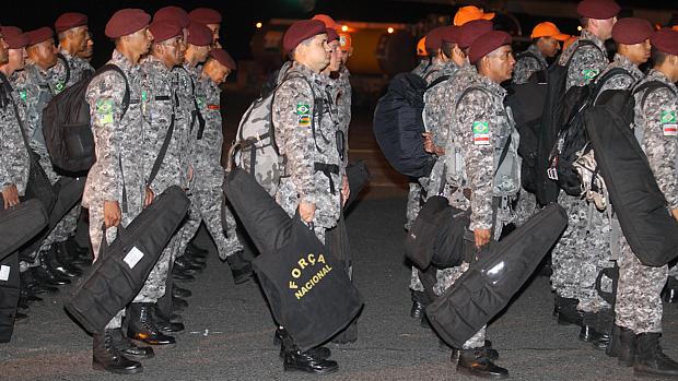 150 soldados da For�ça Nacional de Seguran�ça chegam a Salvador para fazer a seguran�ça na capital baiana
