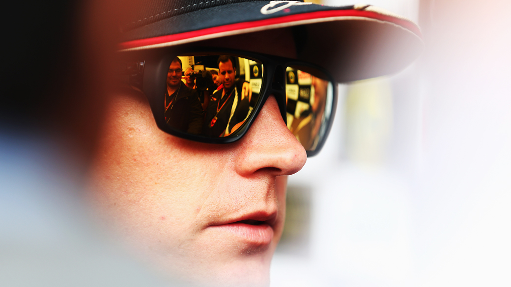 Piloto finlandês da equipe Lotus de Fórmula 1, Kimi Raikkonen durante coletiva de imprensa nos treinos do GP da Bélgica