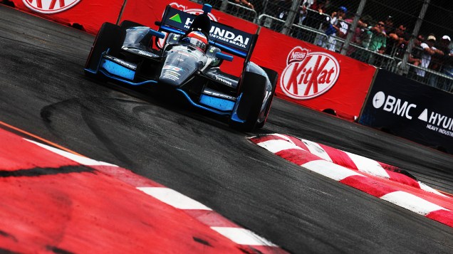 Piloto Rubens Barrichello, que ficou 10º na corrida da fórmula Indy no Sambódromo do Anhembi em São Paulo