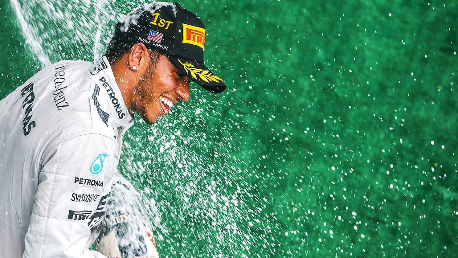 O britânico Lewis Hamilton, da Mercedes, venceu neste domingo (30) o Grande Prêmio da Malásia de Fórmula 1, no circuito de Sepang