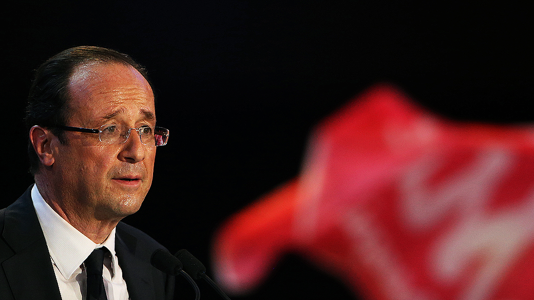 François Hollande, candidato do Partido Socialista para as eleições pesidenciais da França, durante campanha em Paris
