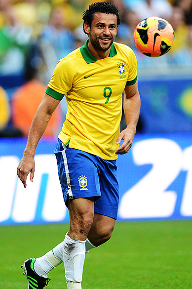Fred durante partida entre Brasil x França, amistoso de preparação para a Copa das Confederações realizada no Arena do Grêmio