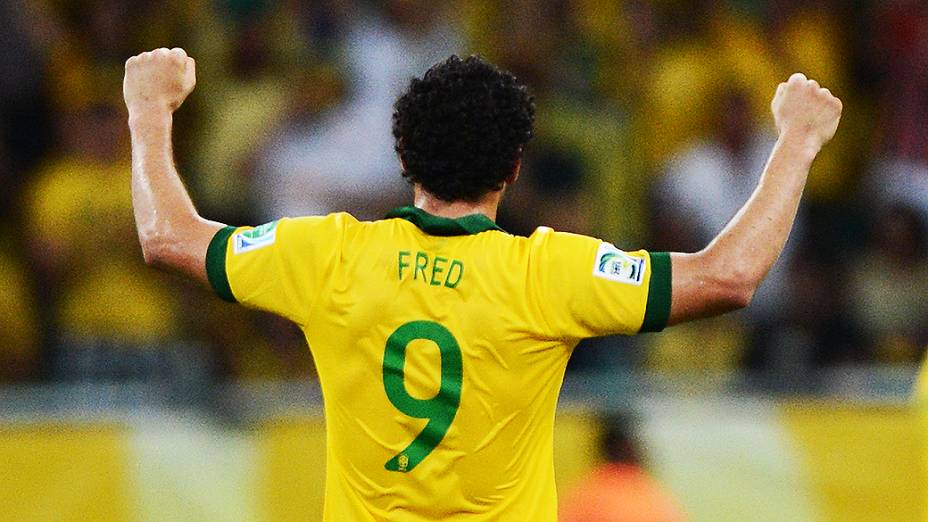 Jogador Fred comemora gol contra a Itália, pela Copa das Confederações, em Salvador