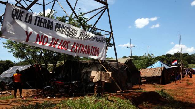 Acampamento de sem-terras em Ñacunday, no Paraguai