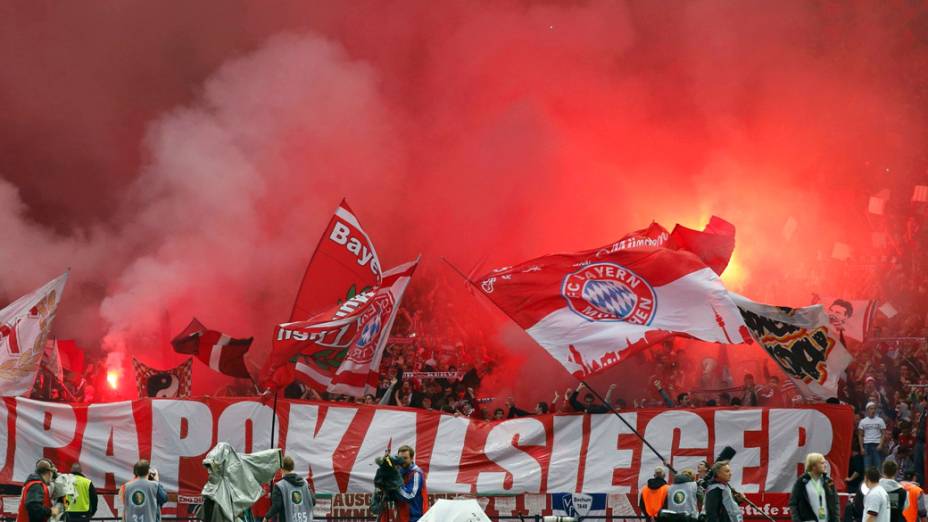 Torcida do Bayern durante partida na Alemanha