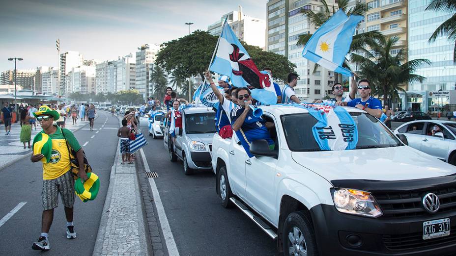 Torcedores da Argentina fazem festa no Rio de Janeiro