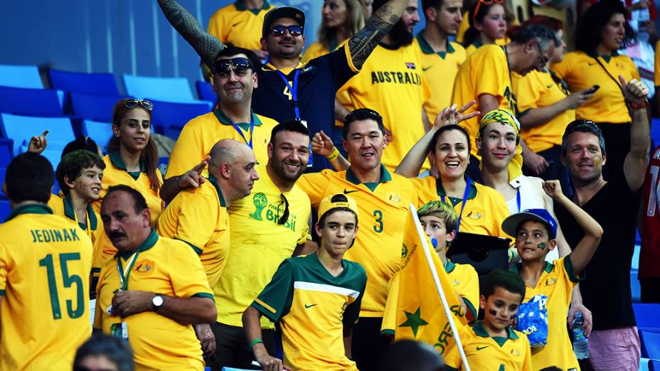 Torcedores da Austrália chegam na Arena Pantanal para o jogo contra o Chile, em Cuiabá