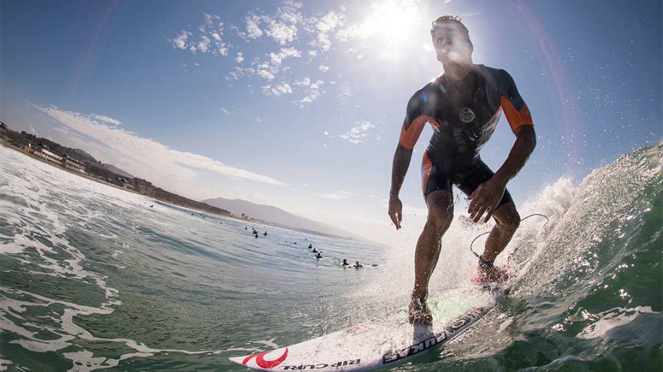 Sessão de treino do surfista Gabriel Medina em Trestles, na Califórnia