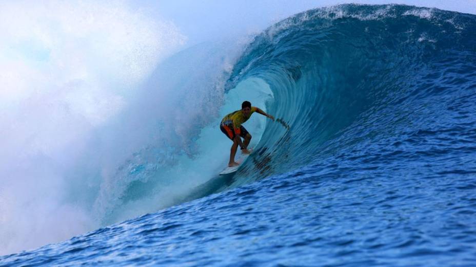 Gabriel Medina vence o Billabong Pro do Taiti e lidera o circuito mundial de surfe