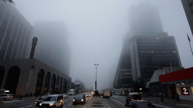  <br><br>  Forte neblina atinge região da Avenida Paulista 
