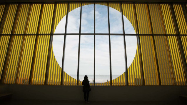 Galeria de arte Turner Contemporary na cidade de Margate, Inglaterra. O espaço foi projetado pelo arquiteto britânico David Chipperfield e será inaugurado amanhã
