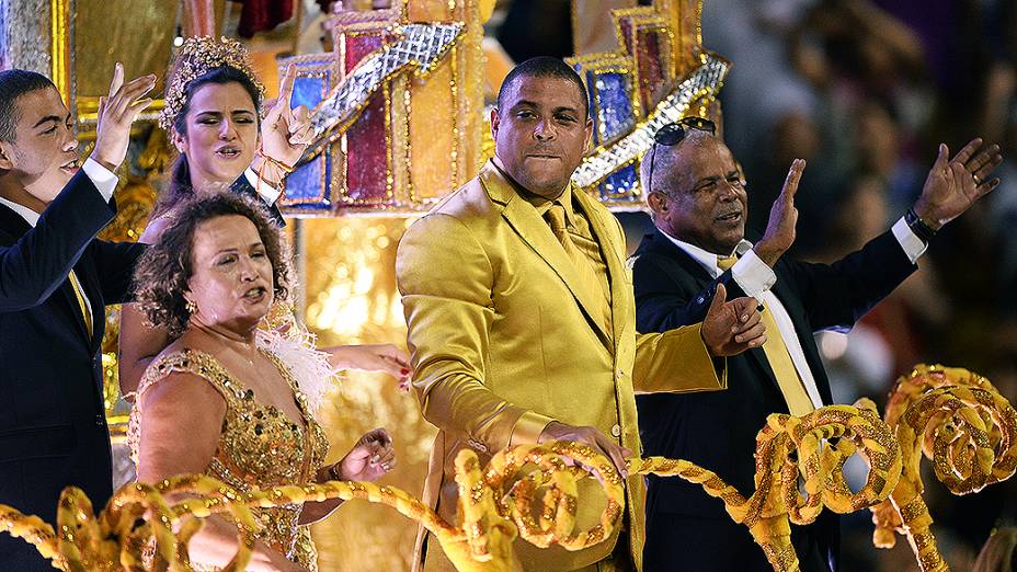 Ronaldo no desfile da Gaviões da Fiel, em São Paulo