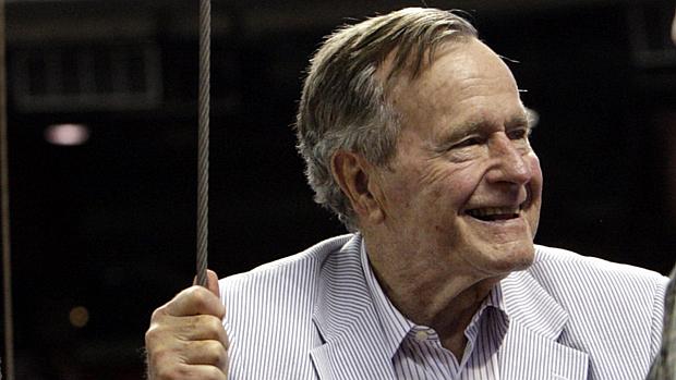 Bush anunciará seu apoio formal a Romney em um ato público na quinta-feira em Houston