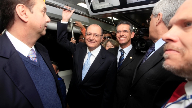 Aperto: governador Geraldo Alckmin passeia de Metrô em dia de inauguração