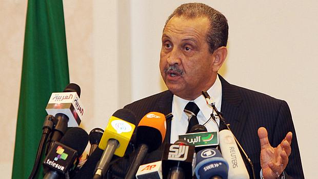 Shukri Ghanem desertou do regime de Muamar Kadafi em junho do ano passado