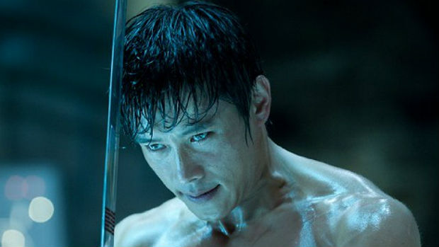 O ator sul-coreano Lee Byung-hun em cena de <em>G.I. Joe </em>como o vilão Storm Shadow O ator sul-coreano Lee Byung-hun em cena de <em>G.I. Joe </em>como o vilão Storm Shadow