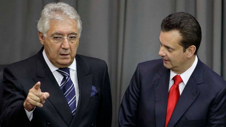 Gilberto Kassab e Afif Domingos durante evento de lançamento do PSD
