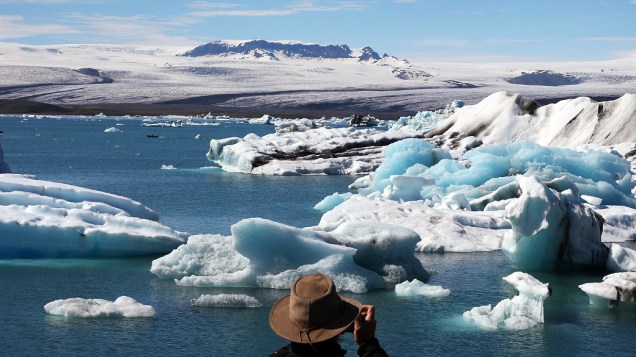  <br><br>Localizada a 380 Km da capital Reykjavik, a Glacier Lagoon é uma grande atração para os turistas