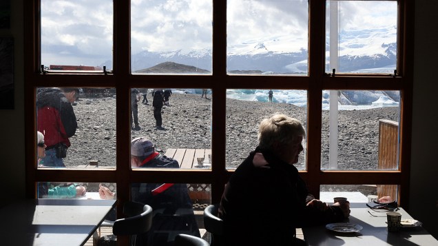 Restaurante na Glacier Lagoon, a 380km da capital Reykjavik