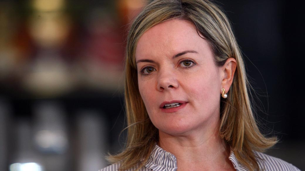 Polícia Federal fez buscas em escritório de advocacia que atuou na campanha da senadora Gleisi Hoffman (PT)