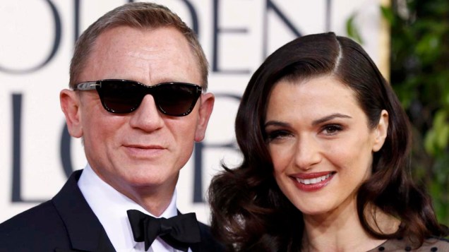 O ator Daniel Craig com sua esposa no Tapete Vermelho