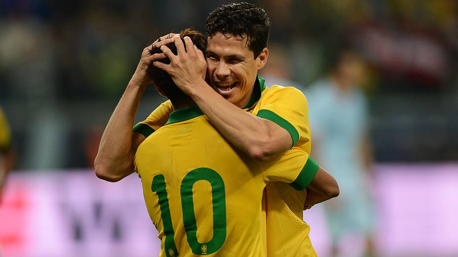Imprensa francesa celebra retorno do jogo bonito do Brasil após