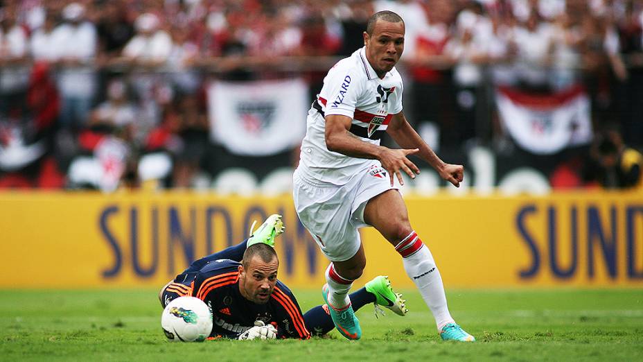 Partida entre São Paulo e Fluminense, no estádio do Morumbi