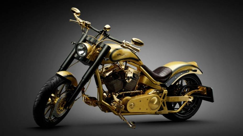 A motocicleta Gold, da empresa dinamarquesa Lauge Jensen: folhas de ouro de 24 quilates e mais de 260 diamantes de oito quilates