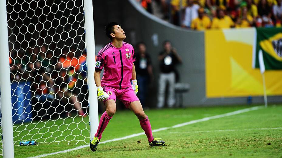 Goleiro do Japão durante jogo pela Copa das Confederações no Brasil