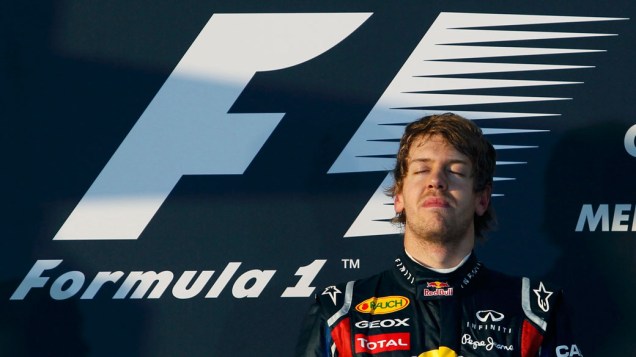O alemão Sebastian Vettel comemora o primeiro lugar no GP de F1 da Austrália