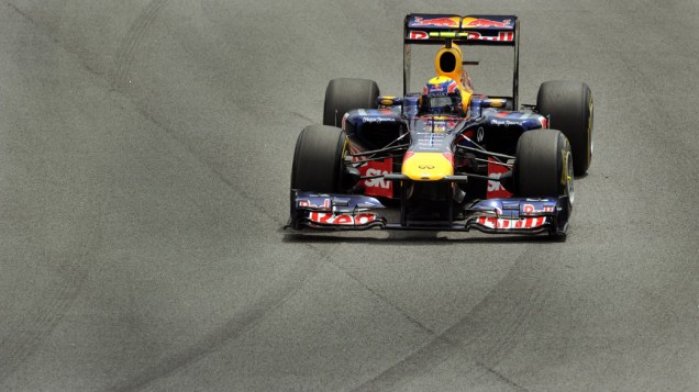 Mark Webber, da Red Bull Racing, lidera o GP do Brasil - 27/11/2011